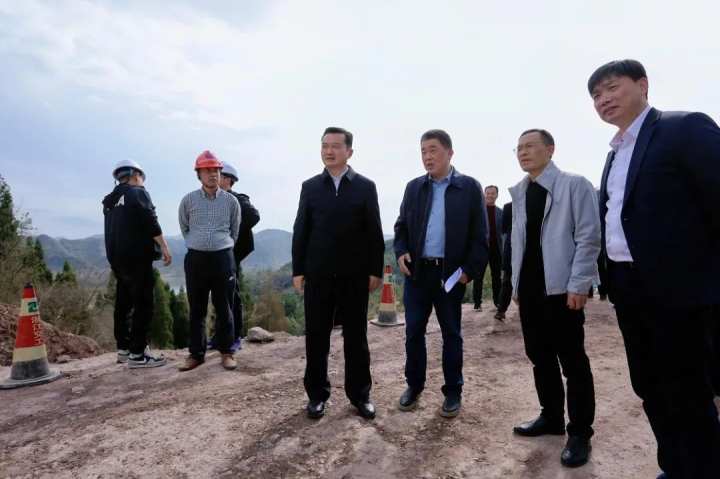 重磅快訊：崔波書記一行蒞臨浙江偉杰信督察指導(dǎo)