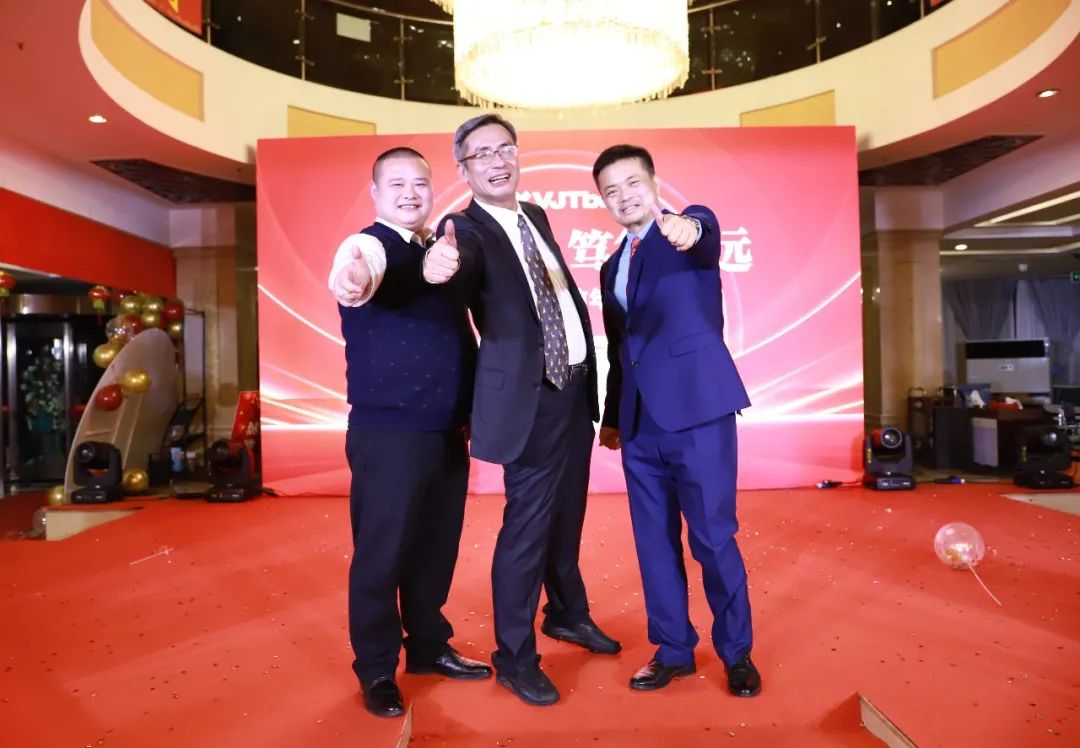 匠心筑夢(mèng)，篤行致遠(yuǎn)—2023年偉杰信新年年會(huì)熱烈舉行