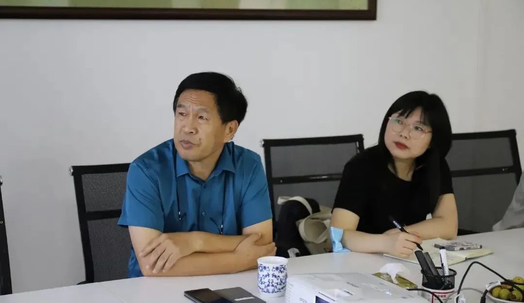 資深行業(yè)專家蒞臨偉杰信指導(dǎo)工作