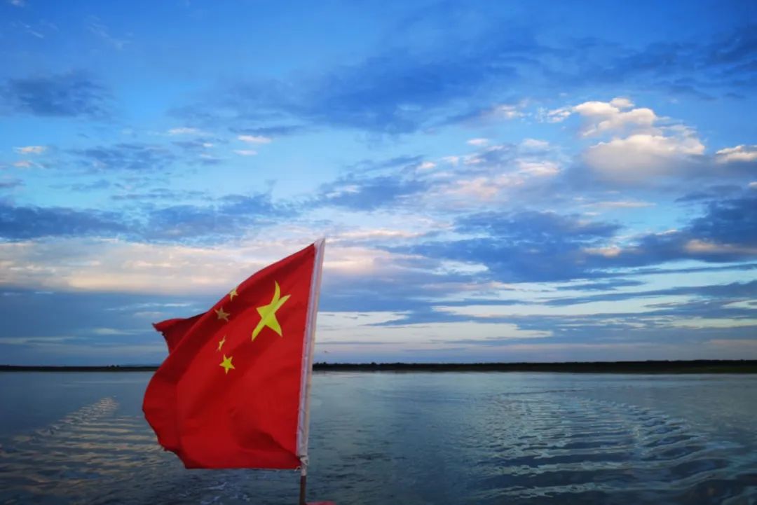 偉杰信營(yíng)銷中心年中團(tuán)建會(huì)—“凝心聚力奪輝煌、奮力前行獲佳績(jī)”