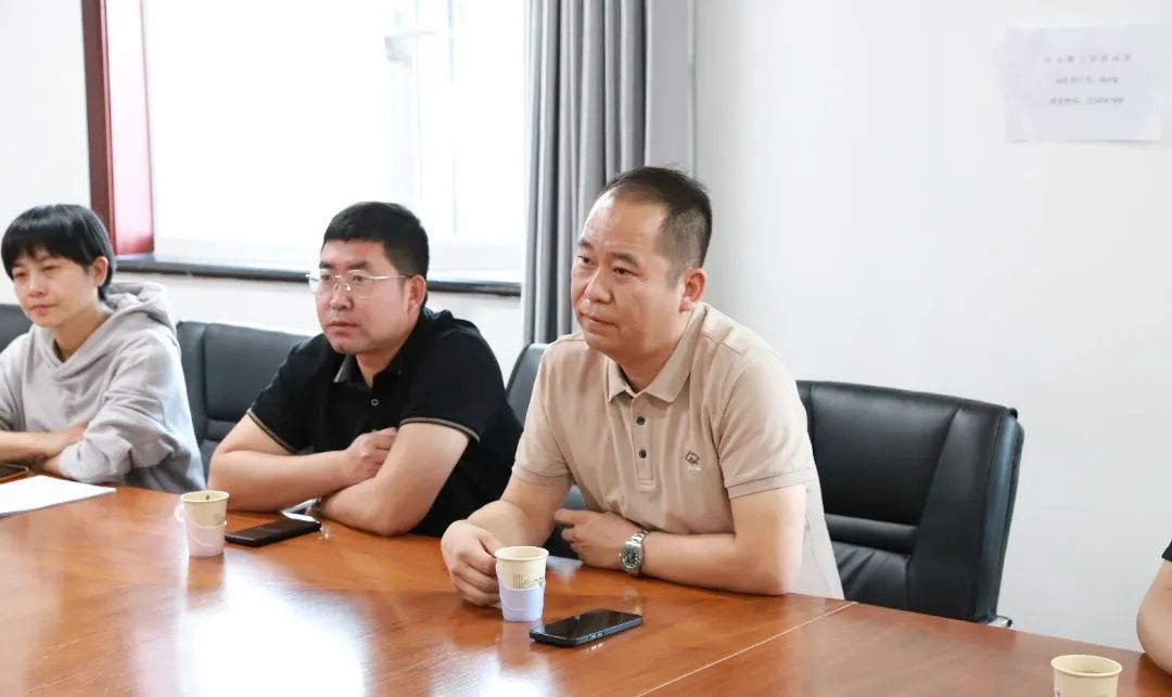 偉杰信生物與正奧集團戰(zhàn)略合作授牌儀式