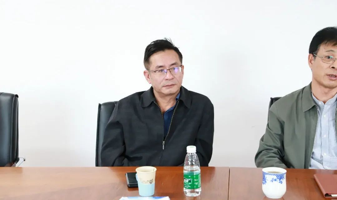 偉杰信生物與正奧集團戰(zhàn)略合作授牌儀式