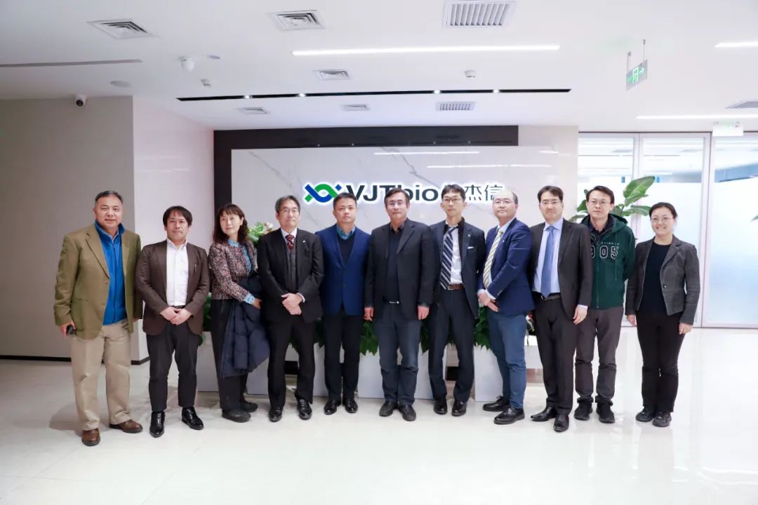 中農(nóng)大校領(lǐng)導(dǎo)和日本農(nóng)林中金綜合研究所來我司進(jìn)行交流考察