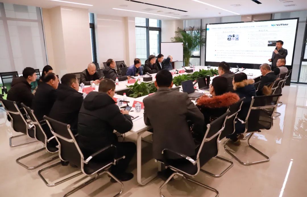 陜西省生豬產(chǎn)業(yè)技術(shù)體系專家與企業(yè)家來(lái)公司交流考察