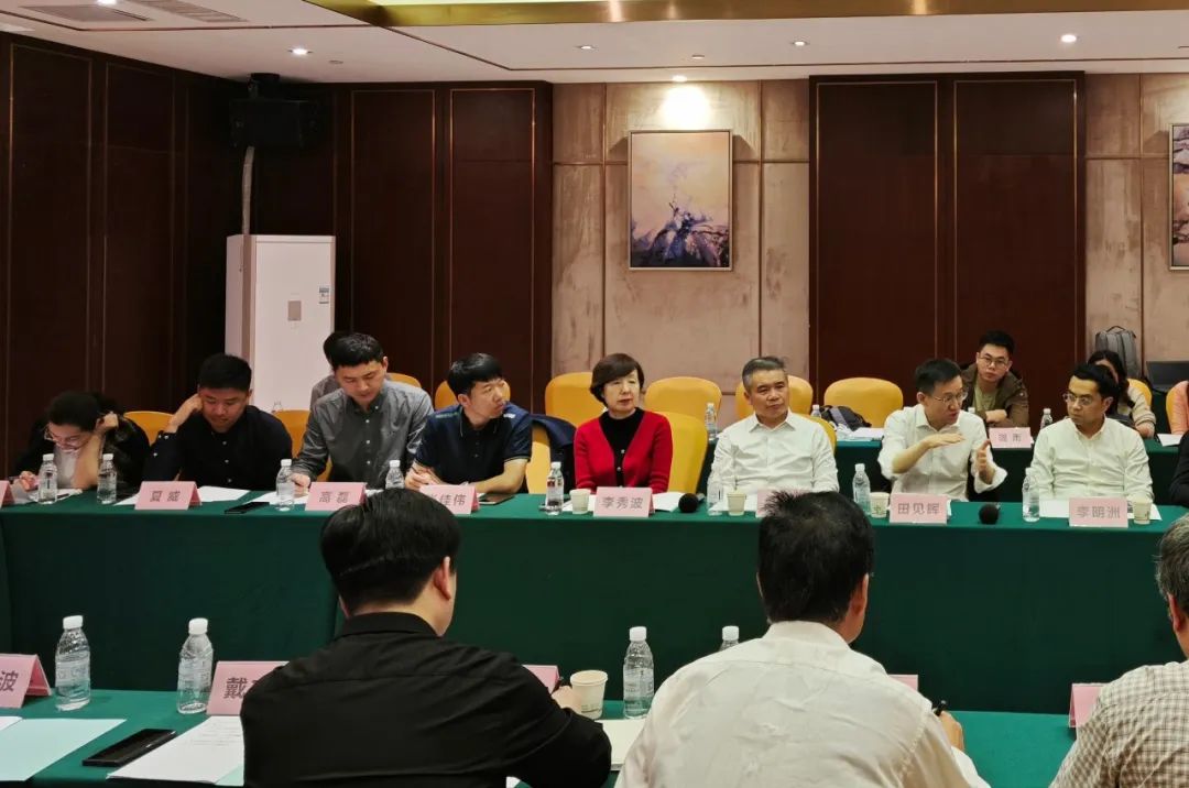 偉杰信協(xié)辦第18屆全國豬人工授精大會(huì)并參加“十四五”國家重點(diǎn)研發(fā)項(xiàng)目年度總結(jié)與推進(jìn)會(huì)