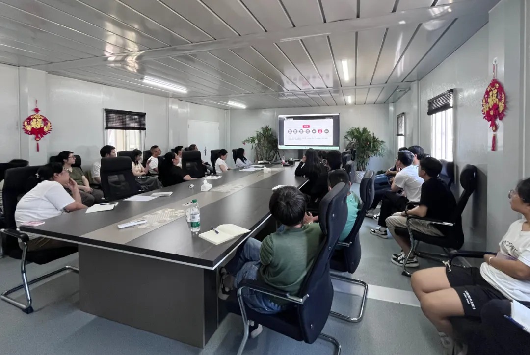 企業(yè)文化傳幫帶，消防知識護安全