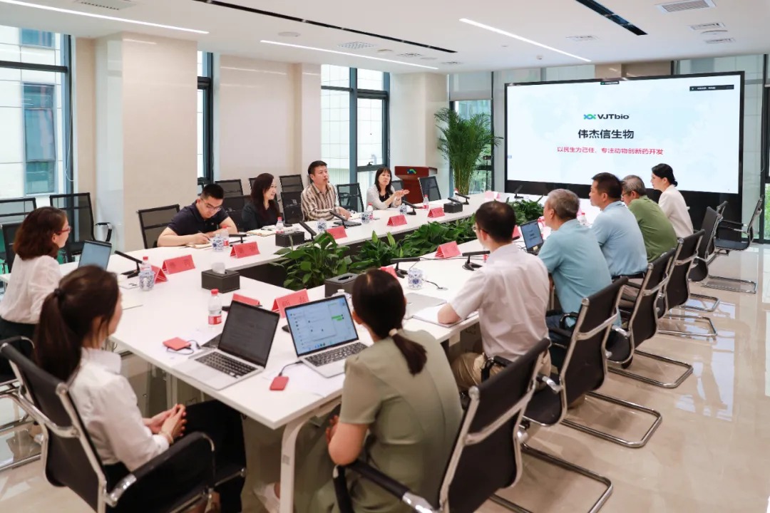 農業(yè)領域專家及領導調研北京偉杰信